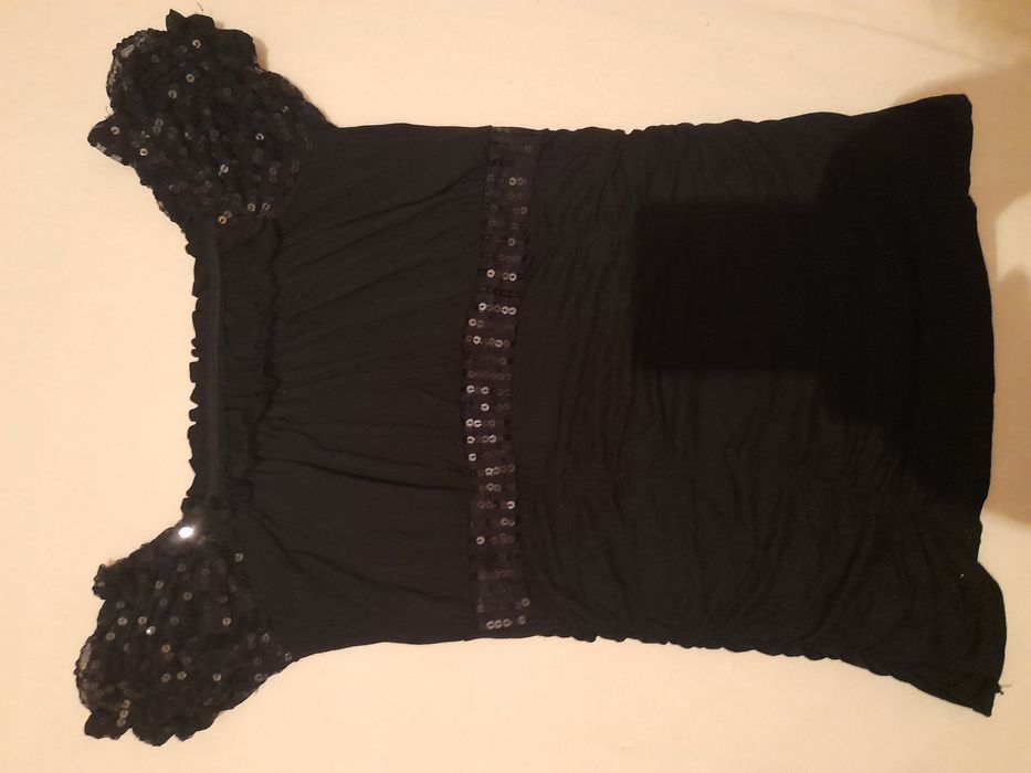 Bluze și o fustă Esprit