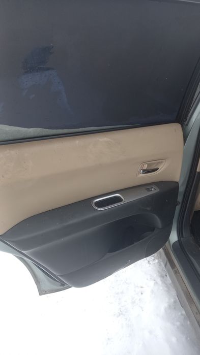 Субару трибека запчасти