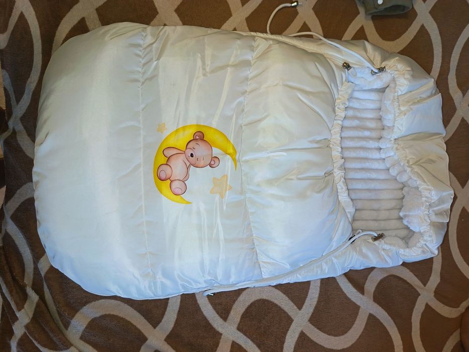 Продам детские вещи