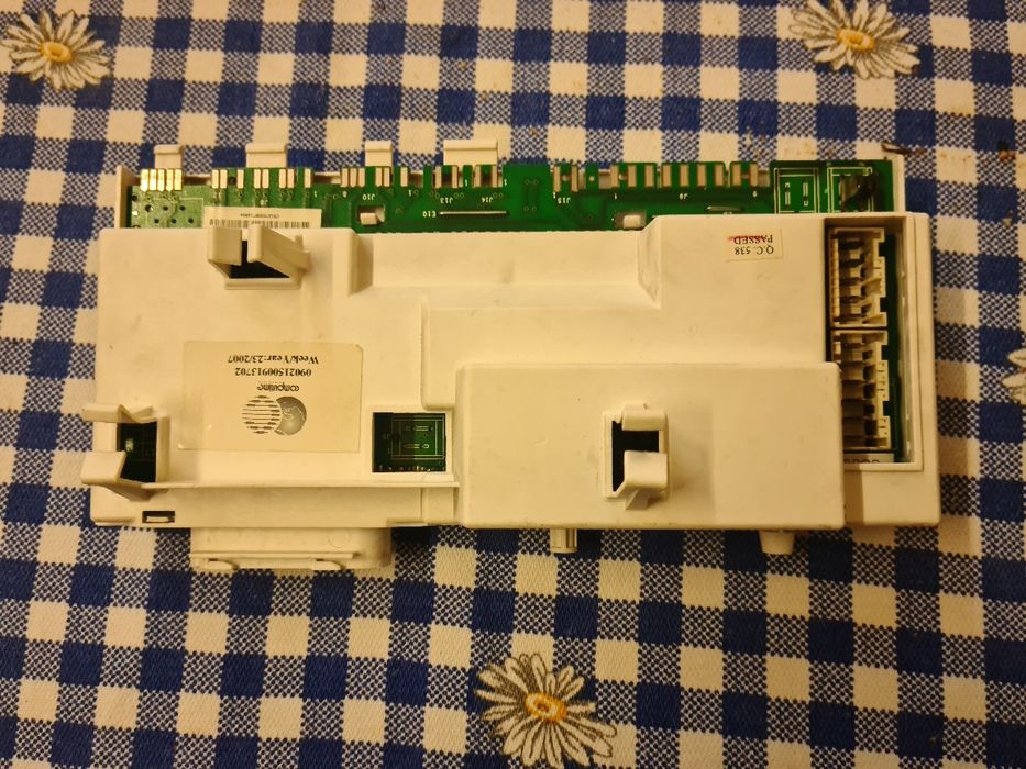 Placa electronica Indesit WIXE.127