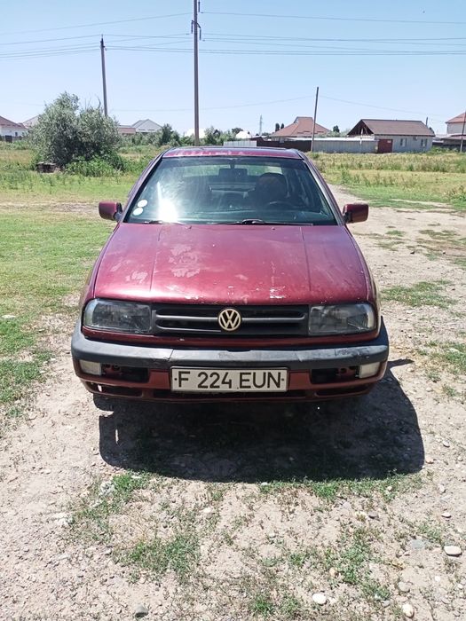 Фолсфаген венто сатылады