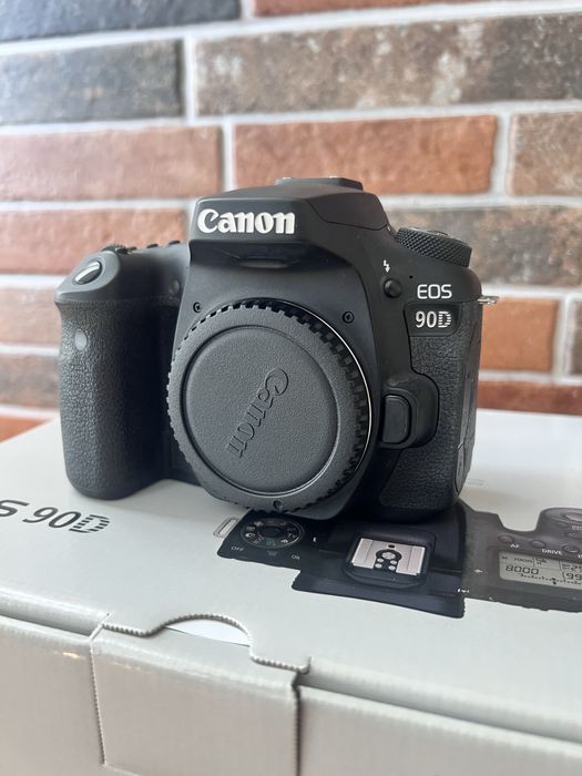 Canon EOS 90D Body