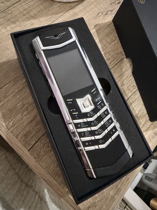 Vertu новый телефон
