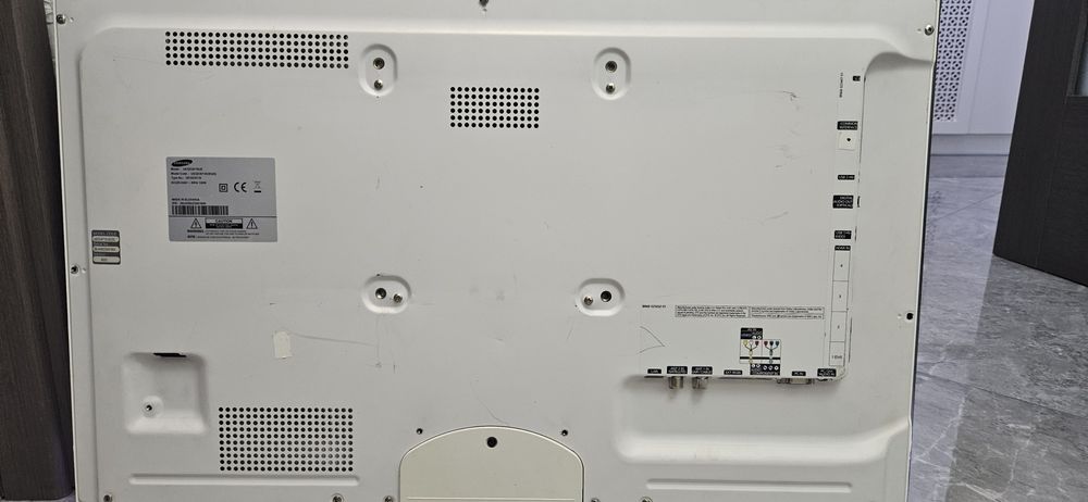 Piese TV Samsung Smart 32" (U32C6710US)