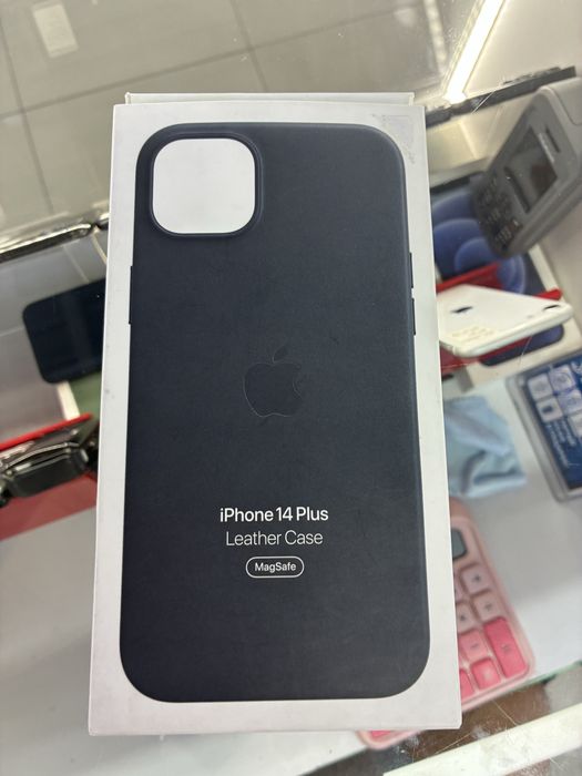 оригинальный кожанный чехол для iPhone 14 pluse
