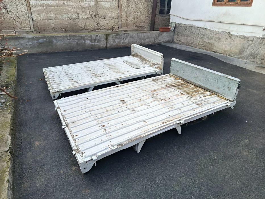 Лабо пол сотилади