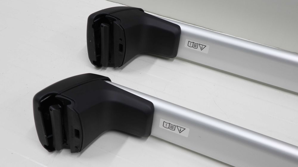 Напречни греди / релси за таван багажник БМВ X7 Г07 BMW G07