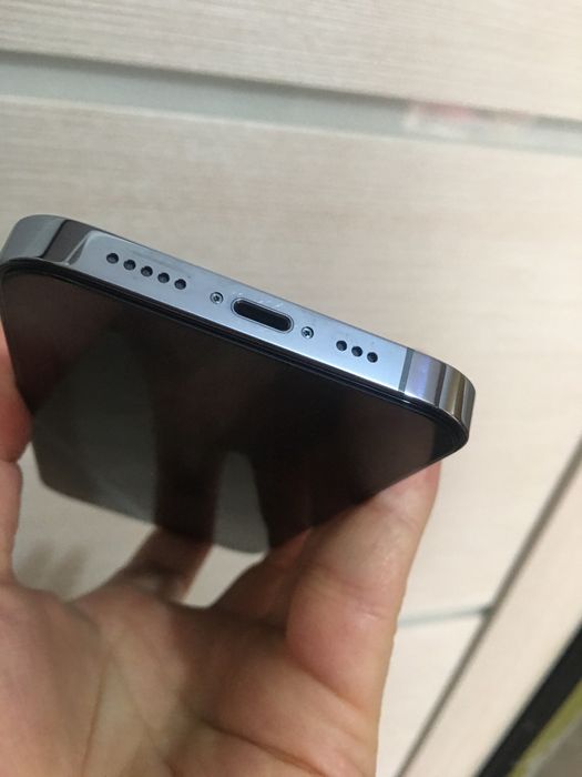 Iphone 13 pro Dous идиал