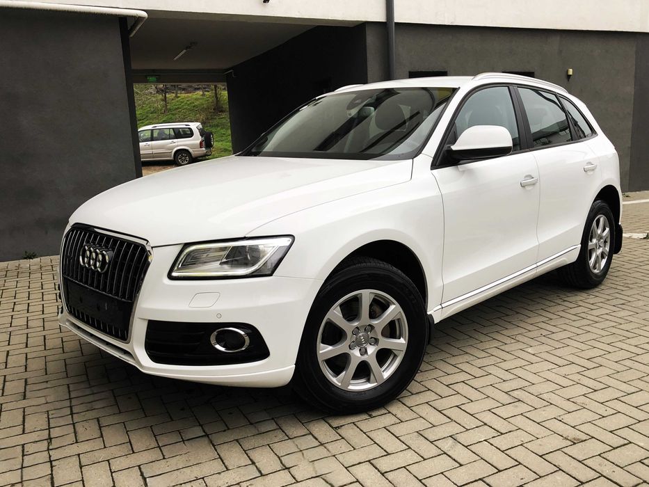 Q5/2.0Tdi/4x4/Aut/Distronic/FrontAssist/Laneassist/Xenon/Led/Navi/Eu6