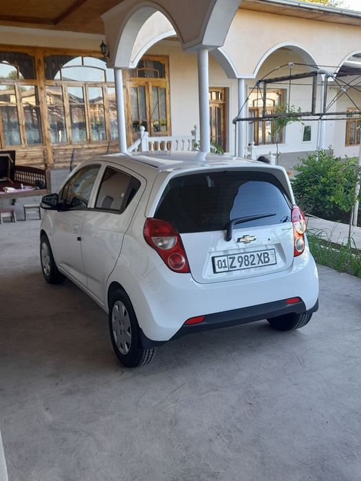 Spark tezda  sotiladi