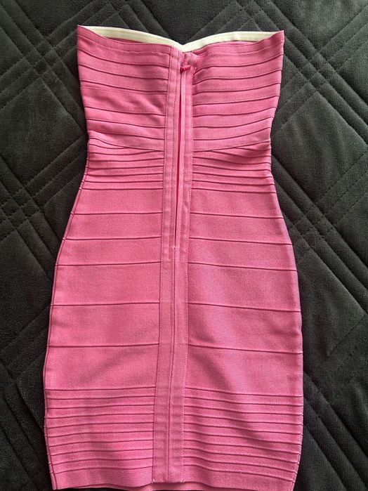 Стилни Бандажни  рокли