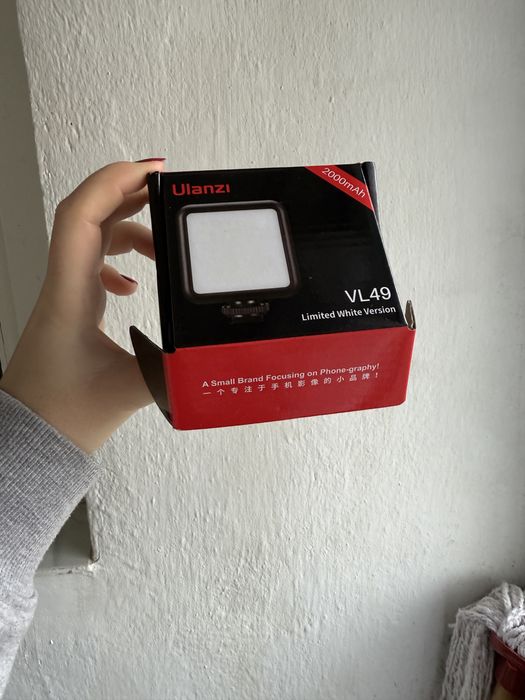 Lampă LED video Ulanzi VL49 – 2000mAh, CRI 95+