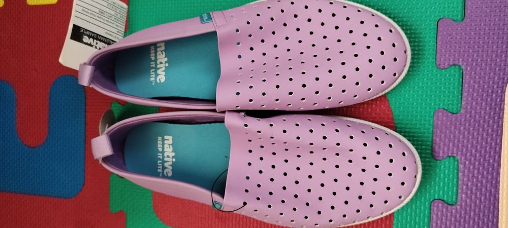 Papuci plajă,mare Navive gen Crocs 37-38