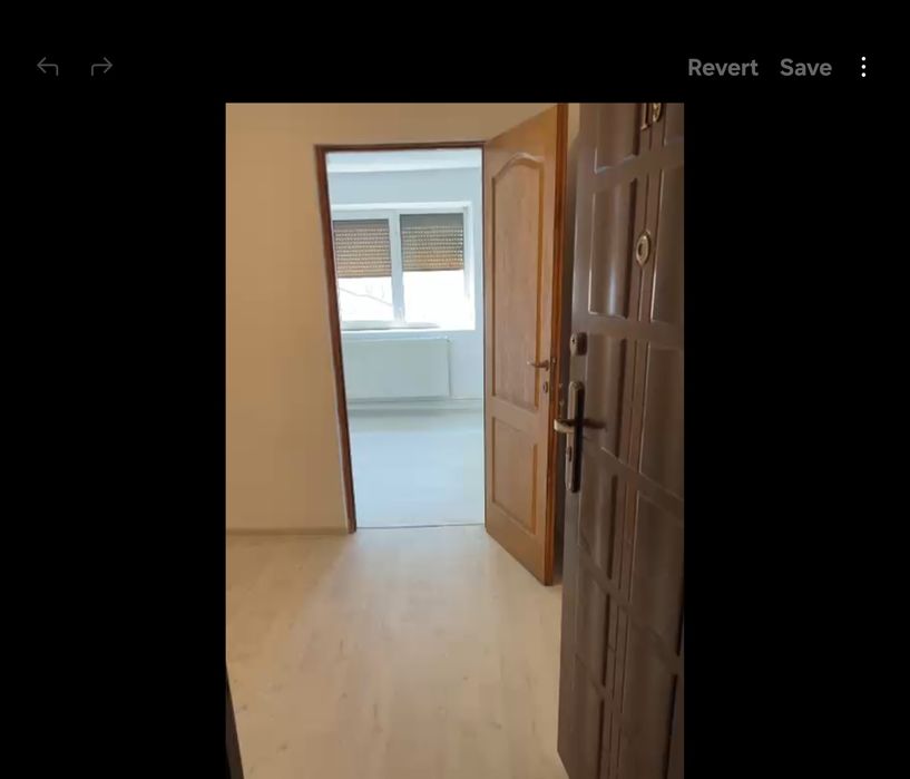 Cameră cămin transformată în APARTAMENT 3 CAMERE – Centrală proprie, B