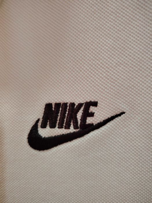 Оригинални тениски с яка на NIKE, размер М