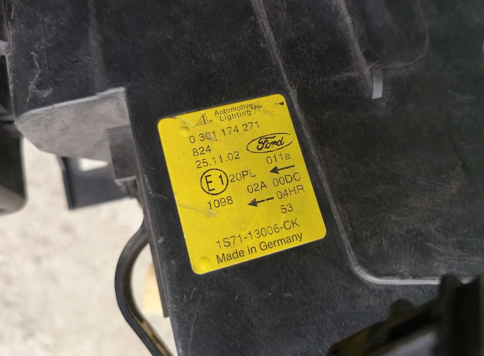 Оригинален фар Форд Мондео  Ford Mondeo Ksenon