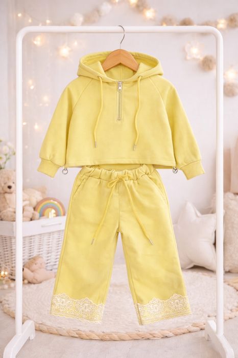 Костюм на девочку