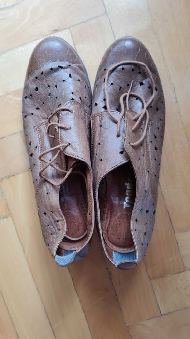 Кафяви естествена кожа обувки