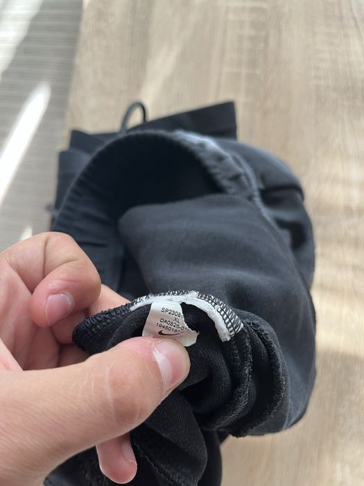 Nike tech fleece къси панталони
