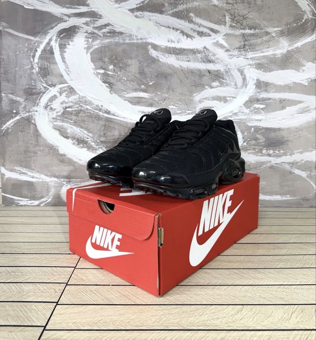 Nike Air Max Plus TN Black