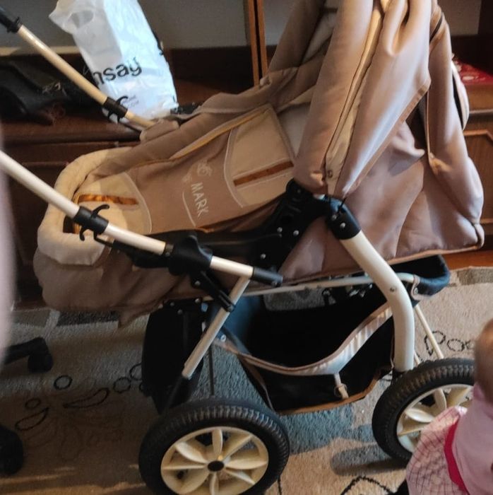 Продам коляску Б/У