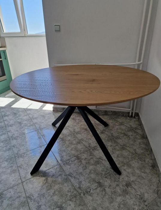 Кръгла кухнеска  маса Aster