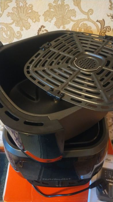 Продам аэрогриль Nutribullet XXL