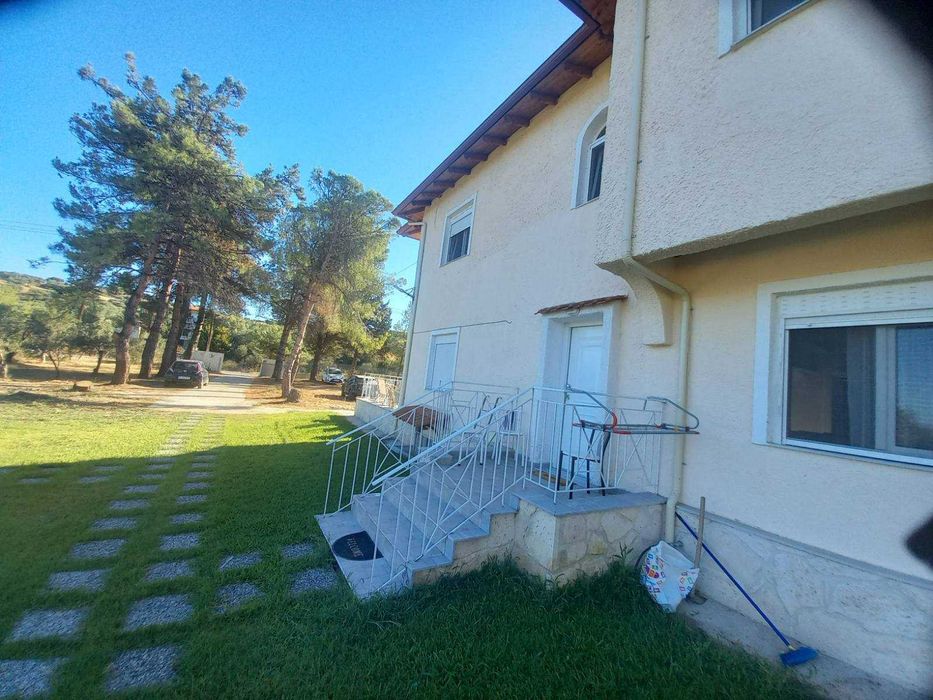 Триетажна къща в Каландра - Халкидики, Гърция