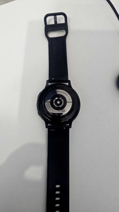 Smart часовник -> Samsung Galaxy Watch Active2
