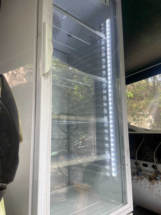 Vitrina Frigorifica Metro Profesional GSC2350 Garantie 2 ani