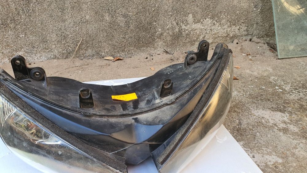 Faruri kawasaki zx6r 2006