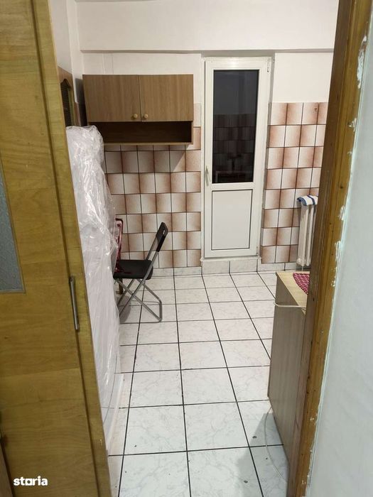 PROPIETAR-Inchiriez garsoniera Calea Calarasi