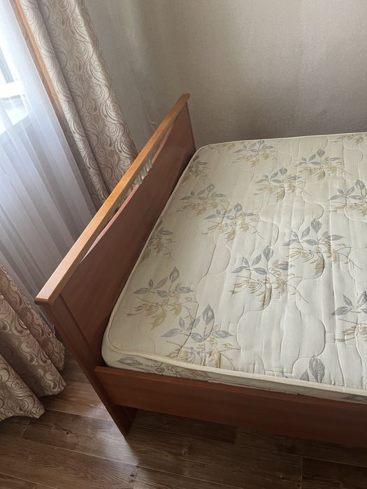 Кровать с матрасом, бесплатно, самовывоз