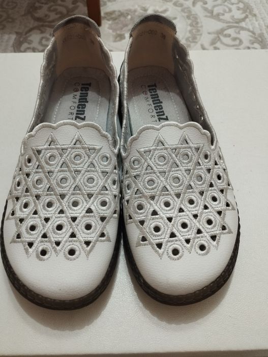 Дамски пролетно есенни обувки.