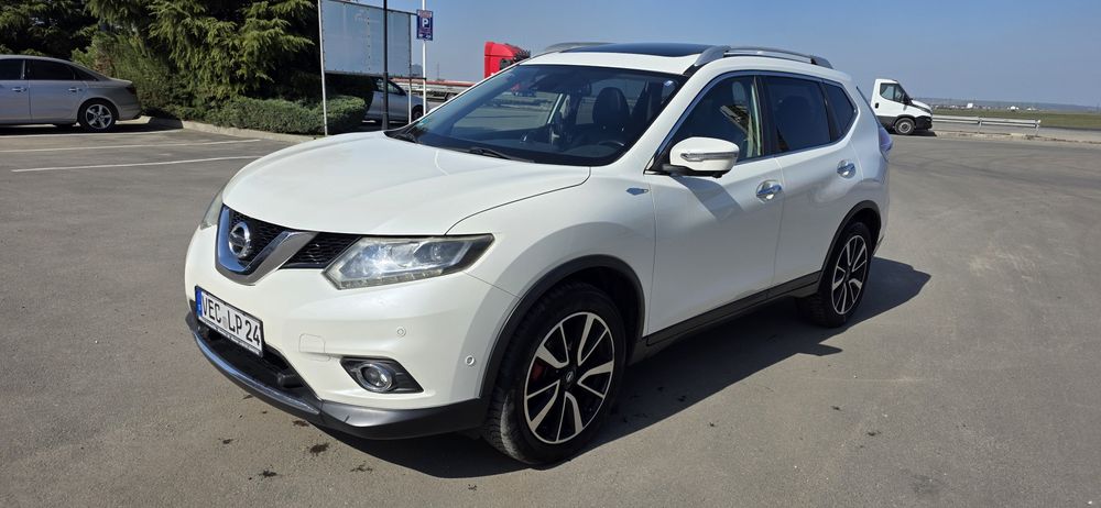 NISSAN X-TRAIL an 2015 EXTRA FULL, Automat, ALB PERLAT, adus Germania