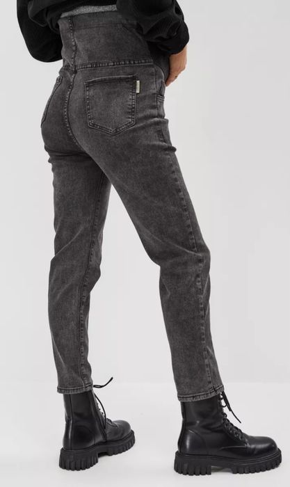 Продам джинсы для беременных 52 р