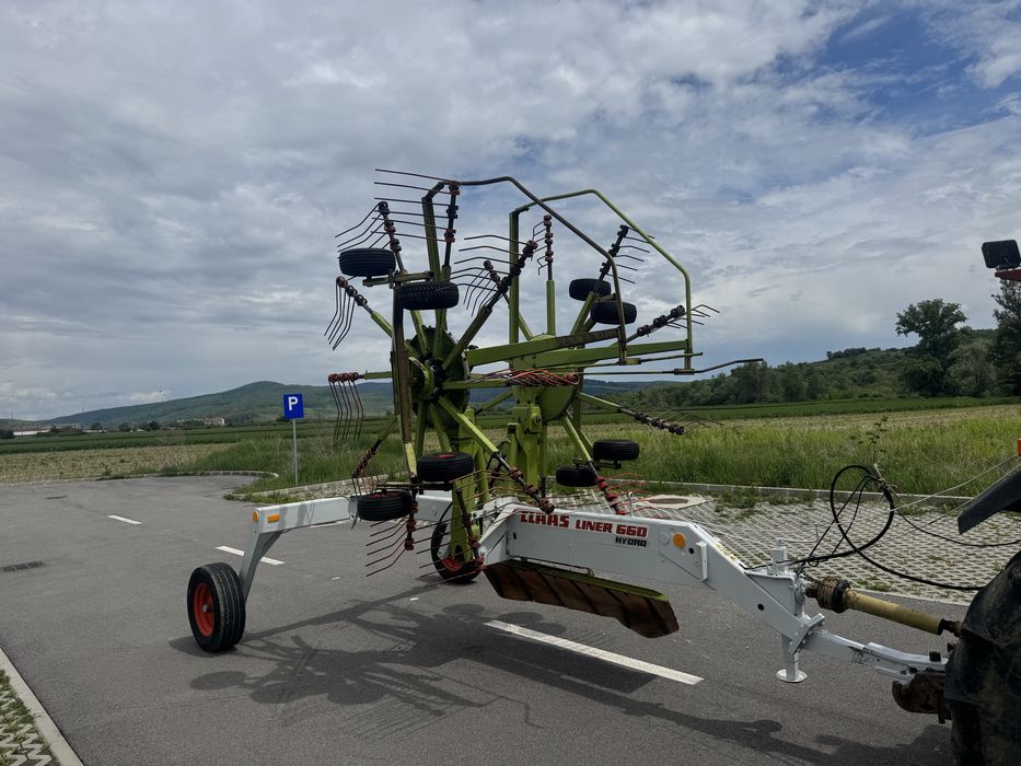 Claas liner 660 grebla dubla