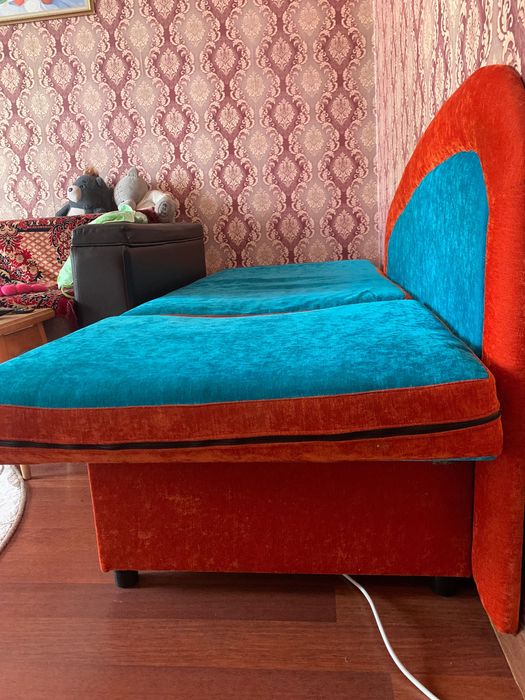 Продам детские диваны