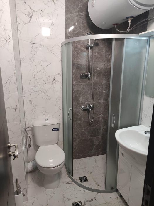 Дава се под наем Двустаен апартамент в Пловдив, Център - 72 кв.м за 400 € - Снимка #5