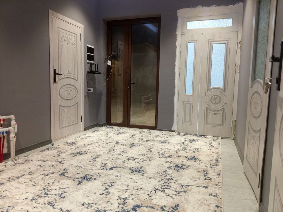 Toshmi postidan 5 km kirganda hovli sotiladi