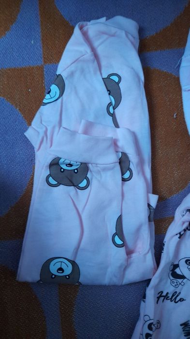 Vínd haine si vit d3 pampersi