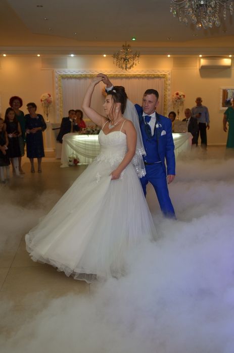 Vand rochie de mireasă White Lady