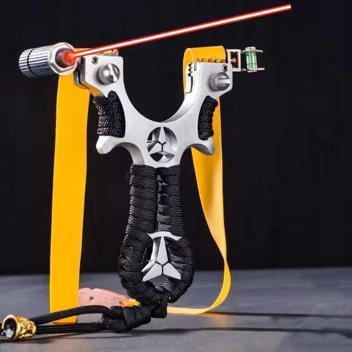 Prastie cu laser, 100 bile, negru/galben, 130x110mm, set complet,nouă