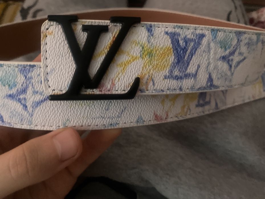 Curea Lv(Louis vuitton )