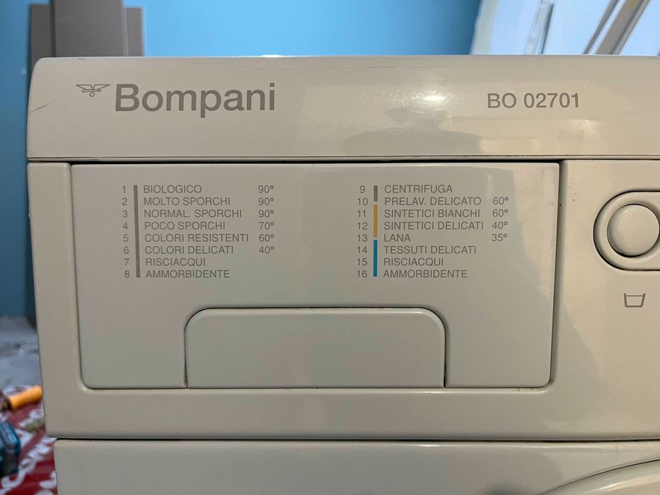 Пералня Bompani BO 02701
