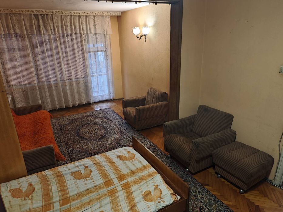 Продава се Двустаен апартамент в Враца, Център - 70 кв.м за 1261 €/кв.м - Снимка #10