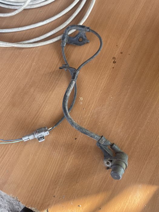 Продам датчик абс