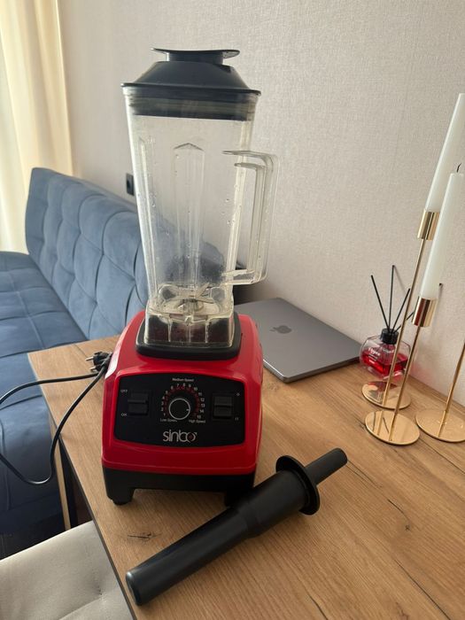 Стационарный блендер.