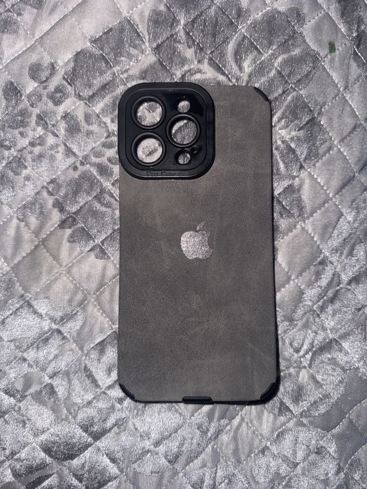 Продаю чехол для iphone PM 15
