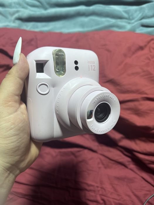 Фотоаппарат instax mini 12